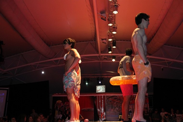 IC Line Up Fashion Show